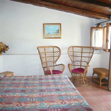 فلومينيماجيوري Su Trabi B&B المظهر الخارجي الصورة